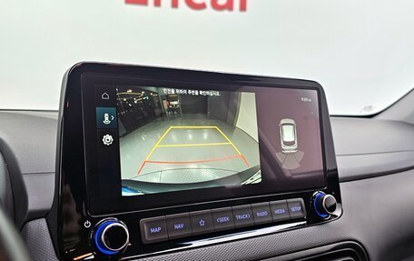 Hyundai Kona I, 2022 год, 1 740 000 рублей, 16 фотография