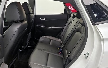 Hyundai Kona I, 2022 год, 1 740 000 рублей, 11 фотография