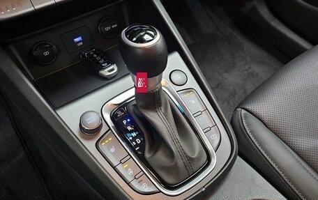 Hyundai Kona I, 2022 год, 1 740 000 рублей, 14 фотография