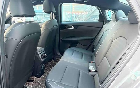 KIA K3, 2023 год, 1 240 000 рублей, 14 фотография