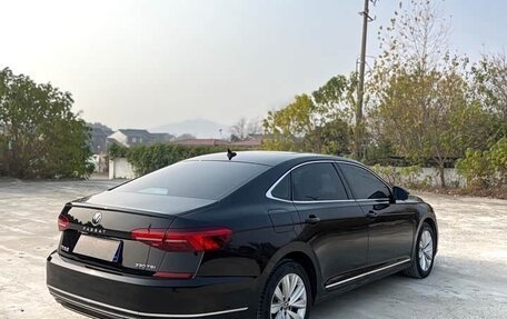 Volkswagen Passat B8 рестайлинг, 2022 год, 1 960 000 рублей, 5 фотография