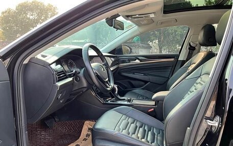 Volkswagen Passat B8 рестайлинг, 2022 год, 1 960 000 рублей, 9 фотография