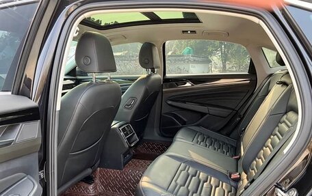 Volkswagen Passat B8 рестайлинг, 2022 год, 1 960 000 рублей, 8 фотография