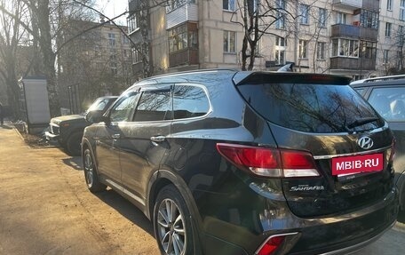 Hyundai Santa Fe III рестайлинг, 2016 год, 2 600 000 рублей, 3 фотография