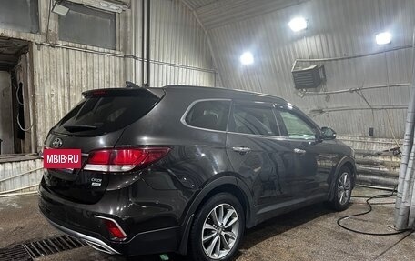 Hyundai Santa Fe III рестайлинг, 2016 год, 2 600 000 рублей, 4 фотография