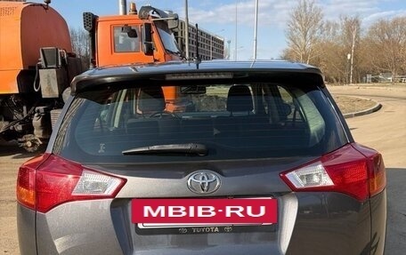 Toyota RAV4, 2015 год, 2 800 000 рублей, 5 фотография