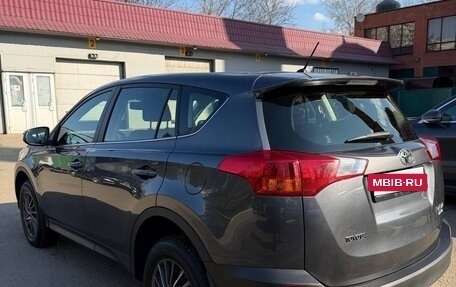 Toyota RAV4, 2015 год, 2 800 000 рублей, 13 фотография