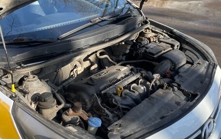 Hyundai Solaris II рестайлинг, 2016 год, 480 000 рублей, 8 фотография