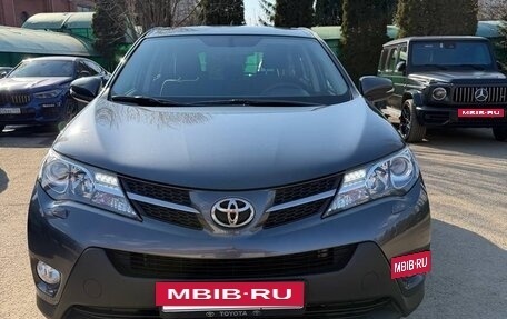 Toyota RAV4, 2015 год, 2 800 000 рублей, 22 фотография