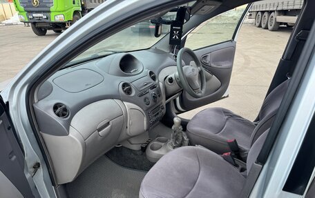 Toyota Platz, 2001 год, 265 000 рублей, 12 фотография