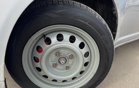 Toyota Platz, 2001 год, 265 000 рублей, 22 фотография