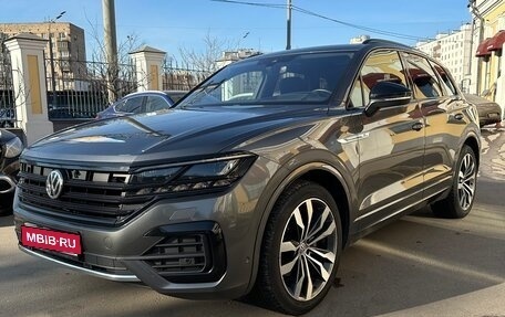 Volkswagen Touareg III, 2019 год, 5 950 000 рублей, 1 фотография