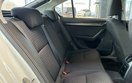 Skoda Octavia, 2018 год, 1 820 000 рублей, 6 фотография