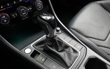 Volkswagen Jetta VII, 2022 год, 2 100 000 рублей, 11 фотография