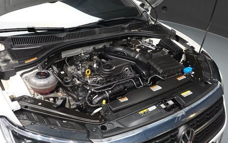 Volkswagen Jetta VII, 2022 год, 2 100 000 рублей, 8 фотография