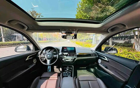 BMW 1 серия, 2022 год, 1 390 000 рублей, 10 фотография