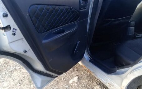 Nissan AD II, 2000 год, 220 000 рублей, 14 фотография