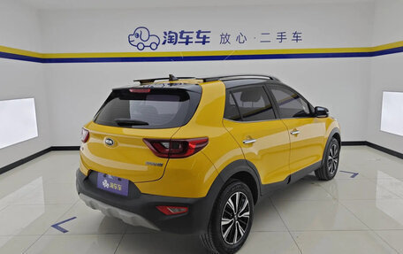 KIA Stonic, 2021 год, 1 330 000 рублей, 4 фотография