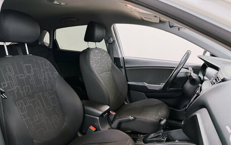 KIA Rio III рестайлинг, 2017 год, 1 200 000 рублей, 27 фотография