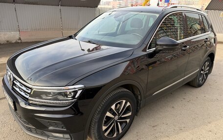 Volkswagen Tiguan II, 2019 год, 2 870 000 рублей, 8 фотография