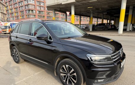 Volkswagen Tiguan II, 2019 год, 2 870 000 рублей, 6 фотография