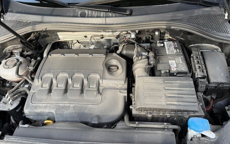 Volkswagen Tiguan II, 2019 год, 2 870 000 рублей, 11 фотография