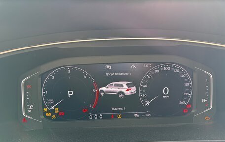 Volkswagen Tiguan II, 2019 год, 2 870 000 рублей, 18 фотография