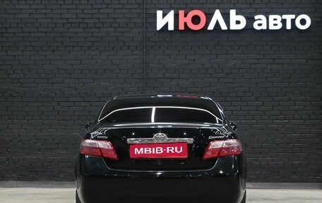 Toyota Camry, 2010 год, 1 150 000 рублей, 5 фотография