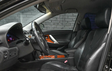 Toyota Camry, 2010 год, 1 150 000 рублей, 17 фотография