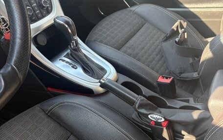 Opel Astra J, 2014 год, 1 050 000 рублей, 7 фотография