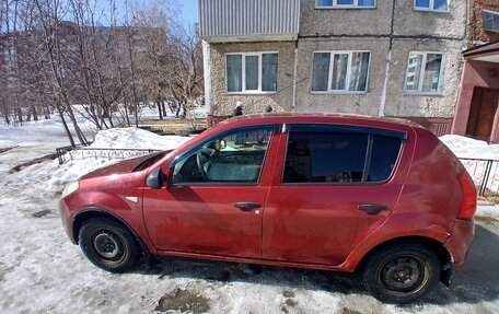 Renault Sandero I, 2010 год, 170 000 рублей, 3 фотография