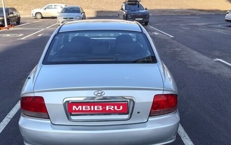 Hyundai Sonata IV рестайлинг, 2004 год, 395 000 рублей, 3 фотография