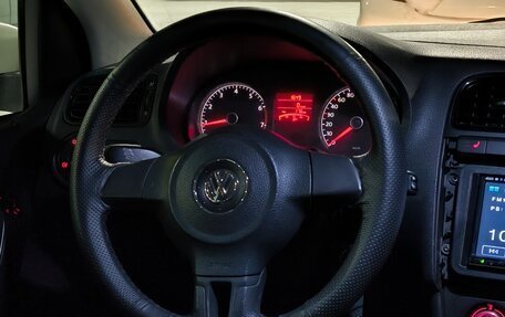 Volkswagen Polo VI (EU Market), 2011 год, 550 000 рублей, 8 фотография