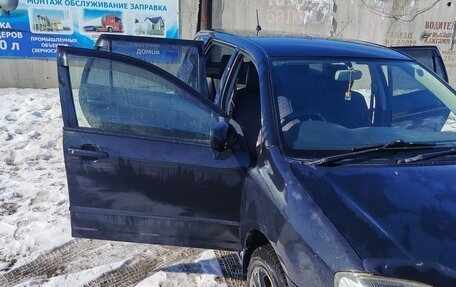 Toyota Corolla, 2001 год, 620 000 рублей, 6 фотография