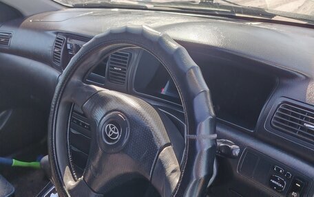 Toyota Corolla, 2001 год, 620 000 рублей, 24 фотография