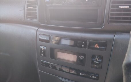 Toyota Corolla, 2001 год, 620 000 рублей, 23 фотография