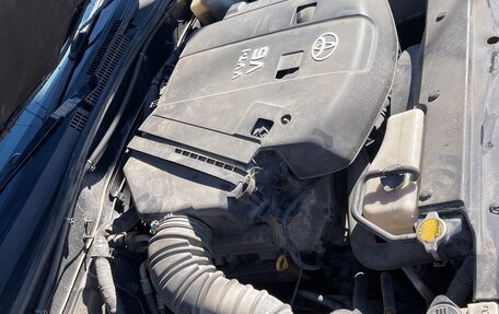 Toyota Land Cruiser Prado 120 рестайлинг, 2008 год, 2 250 000 рублей, 16 фотография