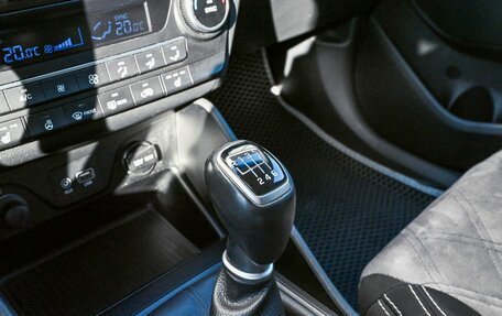 Hyundai Tucson III, 2018 год, 2 389 000 рублей, 10 фотография