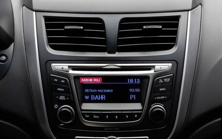 Hyundai Solaris II рестайлинг, 2015 год, 1 199 000 рублей, 17 фотография