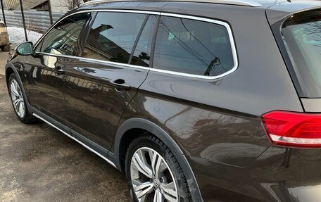 Volkswagen Passat B8 рестайлинг, 2017 год, 2 190 000 рублей, 4 фотография