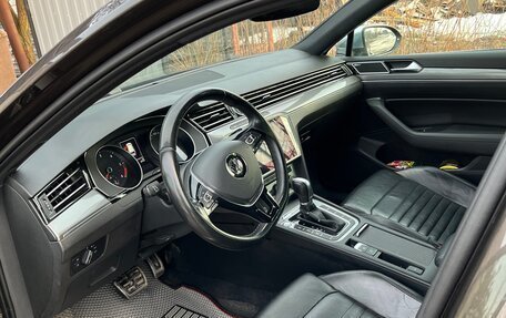 Volkswagen Passat B8 рестайлинг, 2017 год, 2 190 000 рублей, 9 фотография
