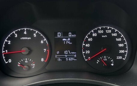 Hyundai Solaris II рестайлинг, 2017 год, 1 220 000 рублей, 9 фотография