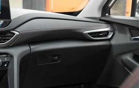 Chevrolet Orlando, 2021 год, 1 270 000 рублей, 13 фотография