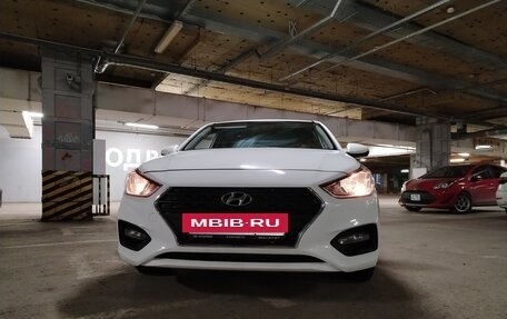 Hyundai Solaris II рестайлинг, 2018 год, 1 400 000 рублей, 2 фотография