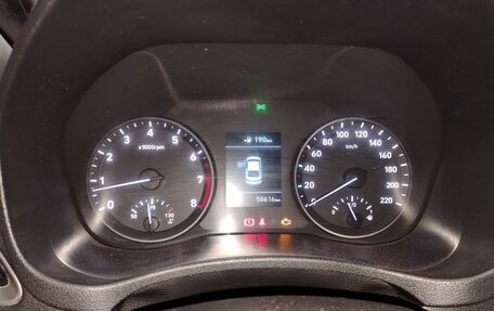 Hyundai Solaris II рестайлинг, 2018 год, 1 400 000 рублей, 8 фотография