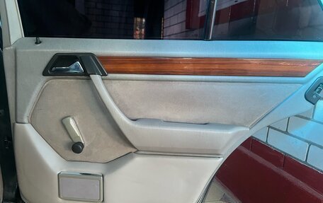 Mercedes-Benz E-Класс, 1992 год, 600 000 рублей, 4 фотография