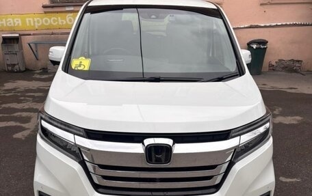 Honda Stepwgn IV, 2018 год, 2 750 000 рублей, 16 фотография