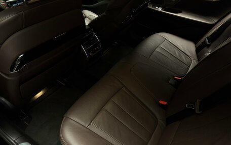 BMW 7 серия, 2017 год, 4 700 000 рублей, 21 фотография