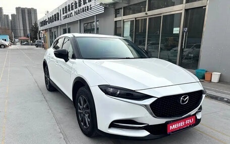 Mazda CX-4, 2022 год, 2 160 000 рублей, 8 фотография