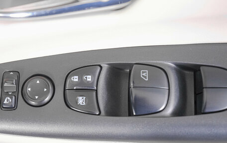 Nissan Serena IV, 2017 год, 1 919 000 рублей, 28 фотография